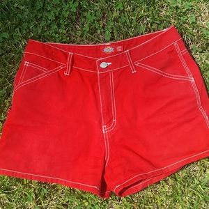 dickies 2020 high waisted red carpenter shorts.